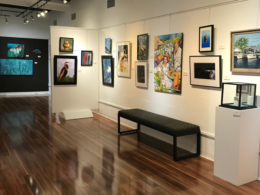 Herring Center for the Arts-布雷登顿必去景点