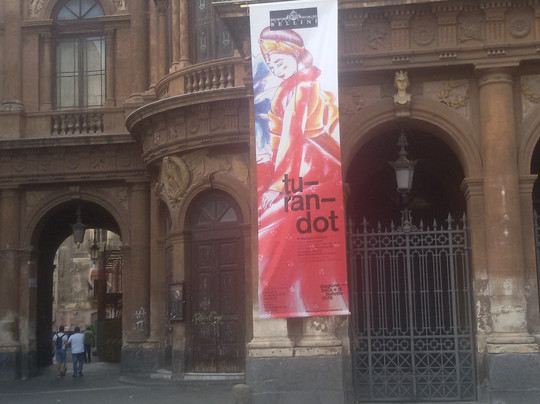 Piazza Vincenzo Bellini-卡塔尼亚必去景点