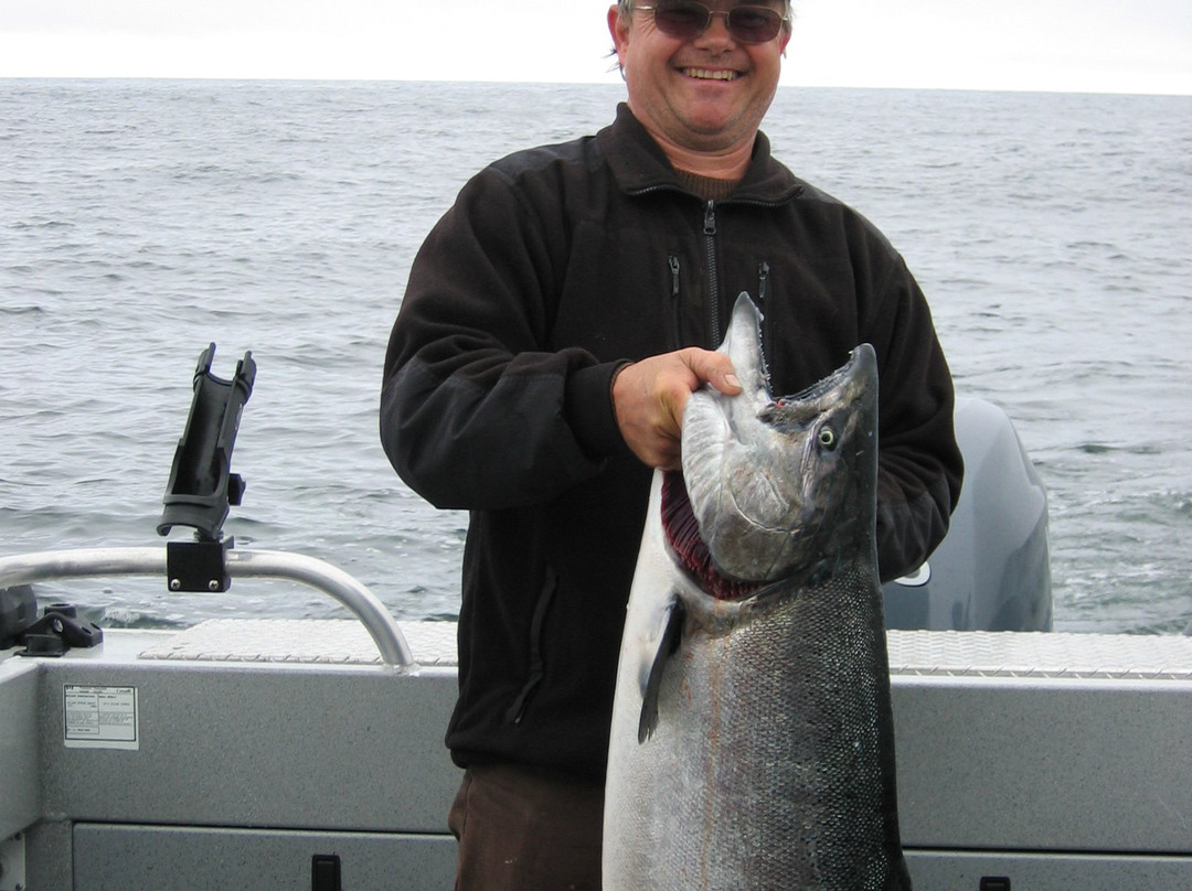 Invictus Charters-纳奈莫必去景点