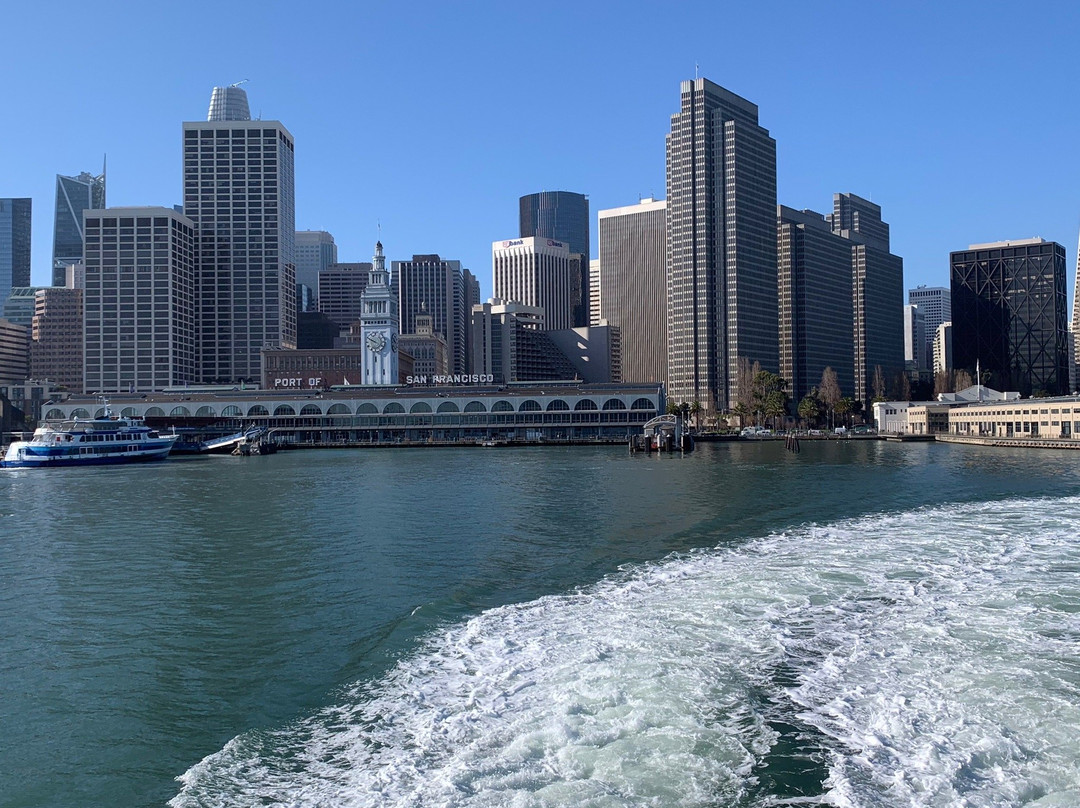San Francisco Bay Ferry Vallejo Service景点图片