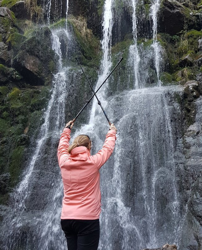 Cascada de Xurbeo景点图片