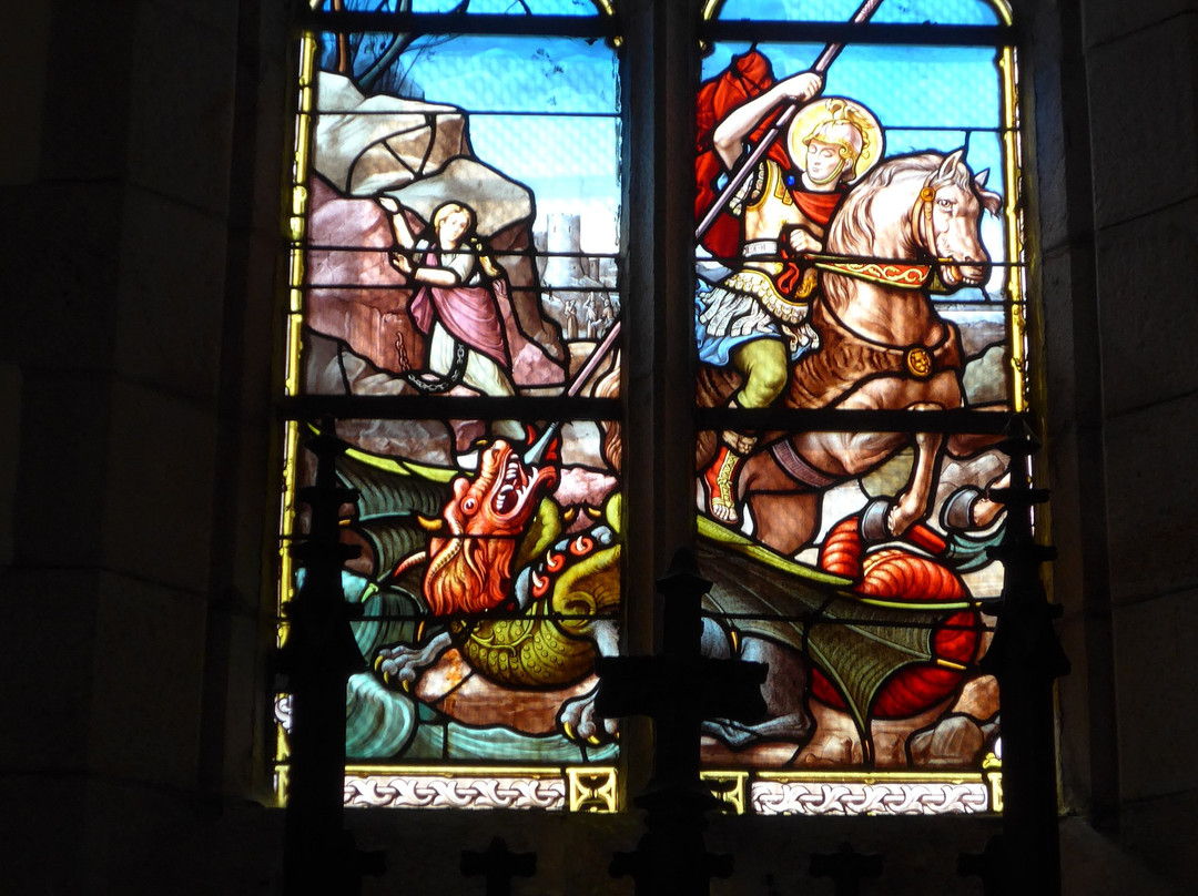 Église Saint Mathieu-坎佩尔必去景点