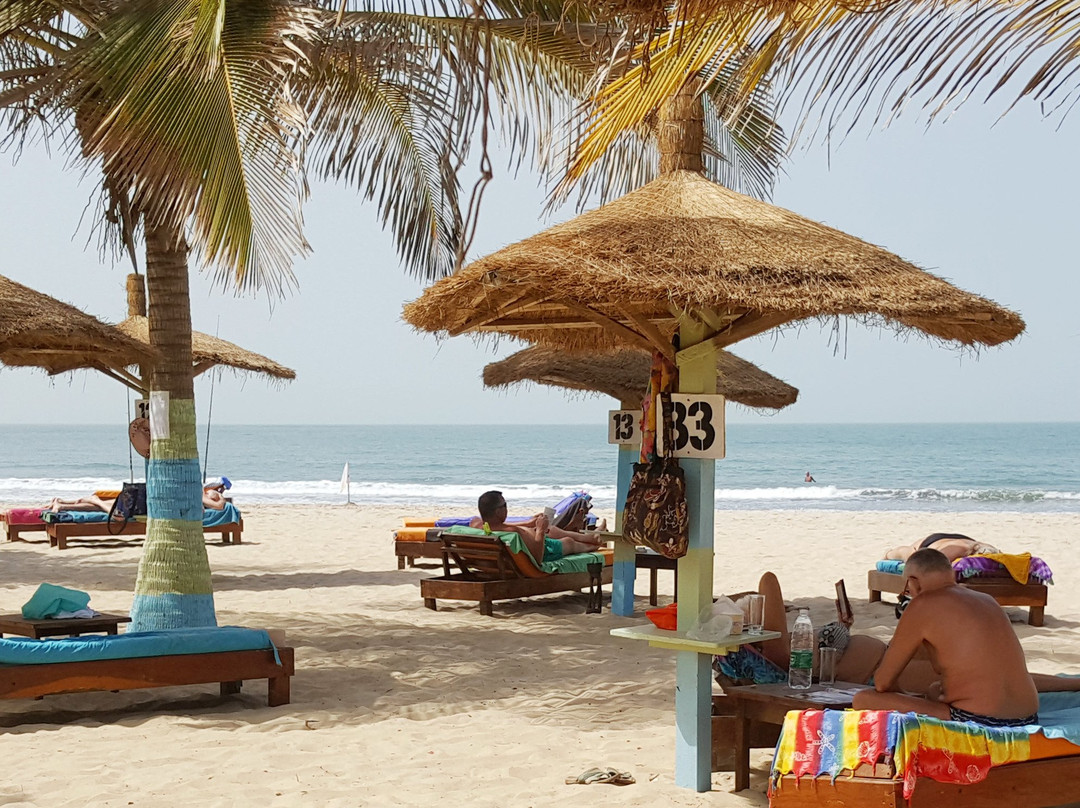 Bungalow Beach Hotel主图