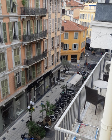 莫利斯酒店主图