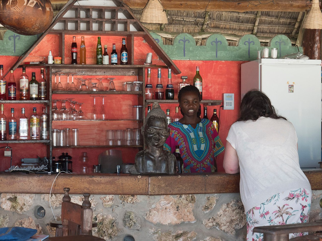 Pakachi Beach Hotel主图