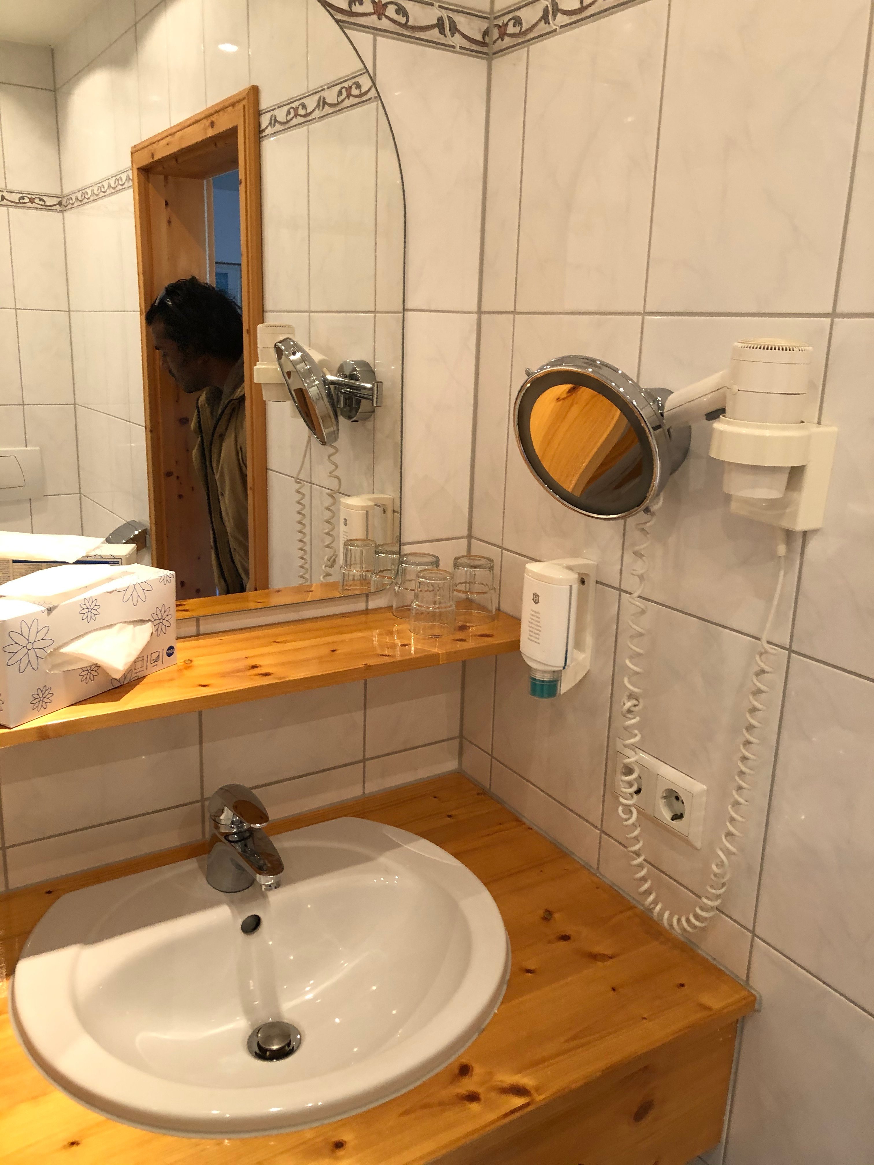 Trip Inn Landhotel Krone-浴室