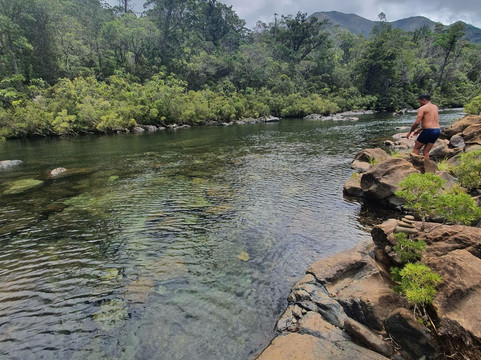 Oleti Tours-努美阿必去景点