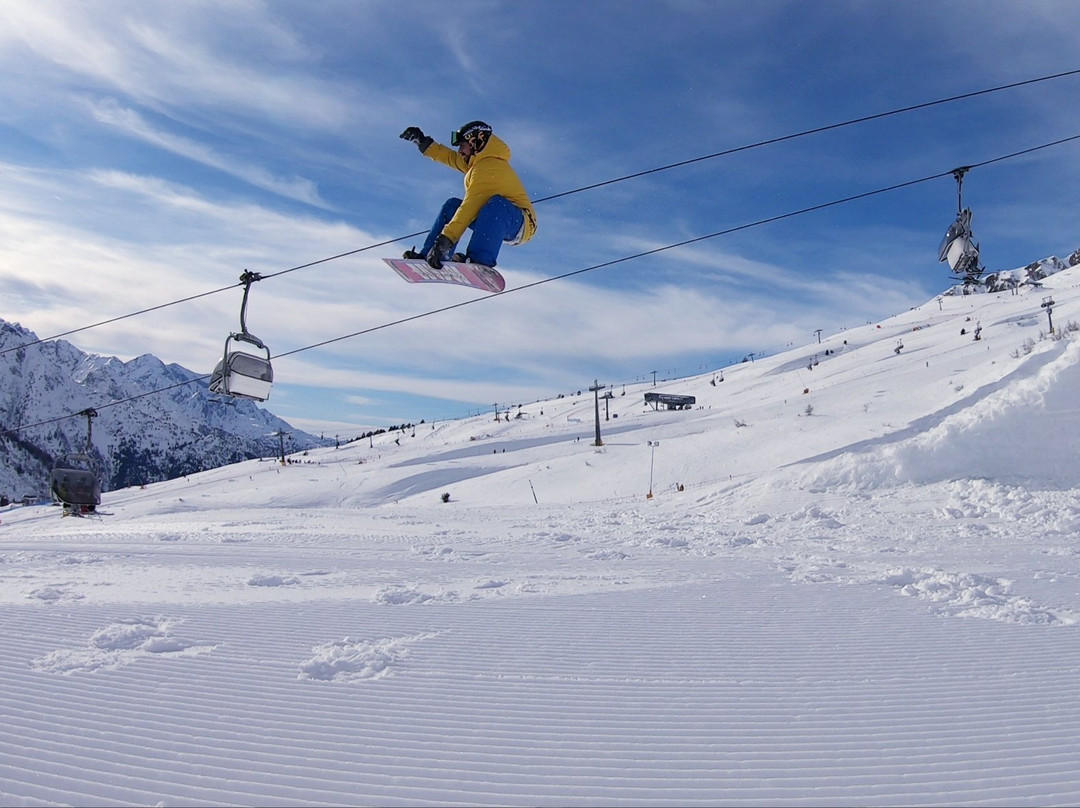 6PUNTO9 Snowboard景点图片
