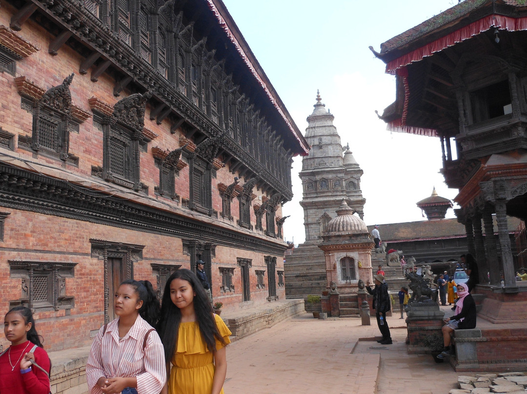 55 Window Palace-巴克塔布必去景点