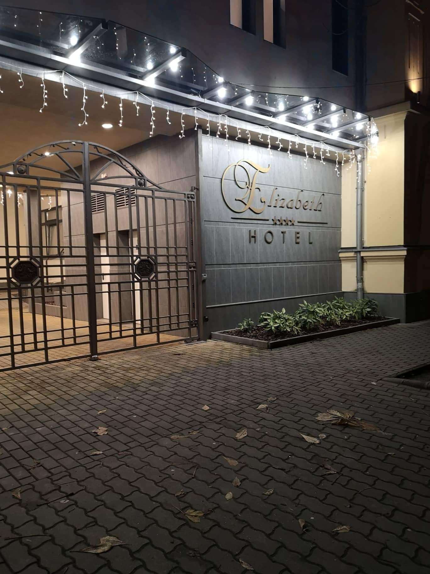 伊丽莎白酒店-官方