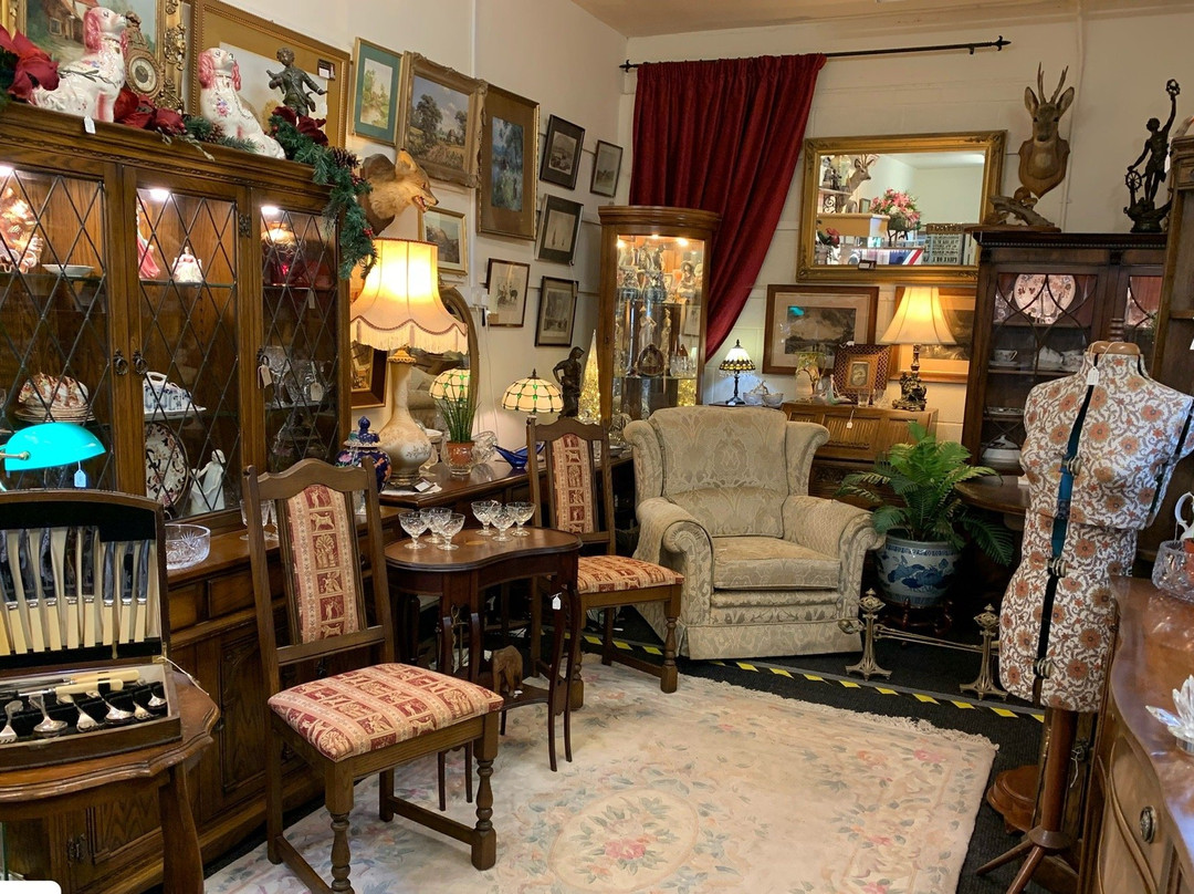 Hampton Vintage & Antiques Emporium-Frodsham必去景点