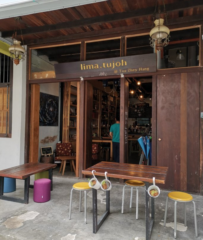 Lima.Tujoh Cafe