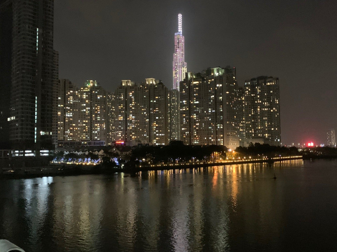 Saigon Vespa Tours-胡志明市必去景点