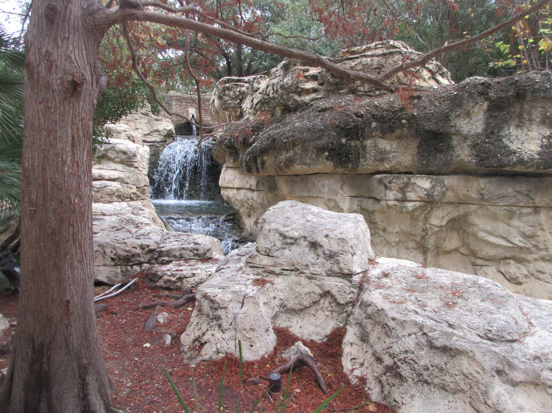 Henry B. Gonzalez Convention Center-圣安东尼奥市必去景点