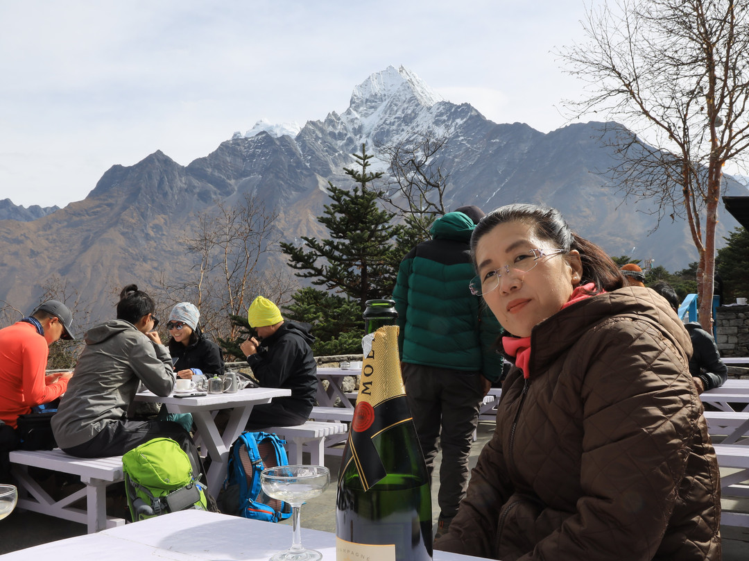 珠峰观景酒店主图