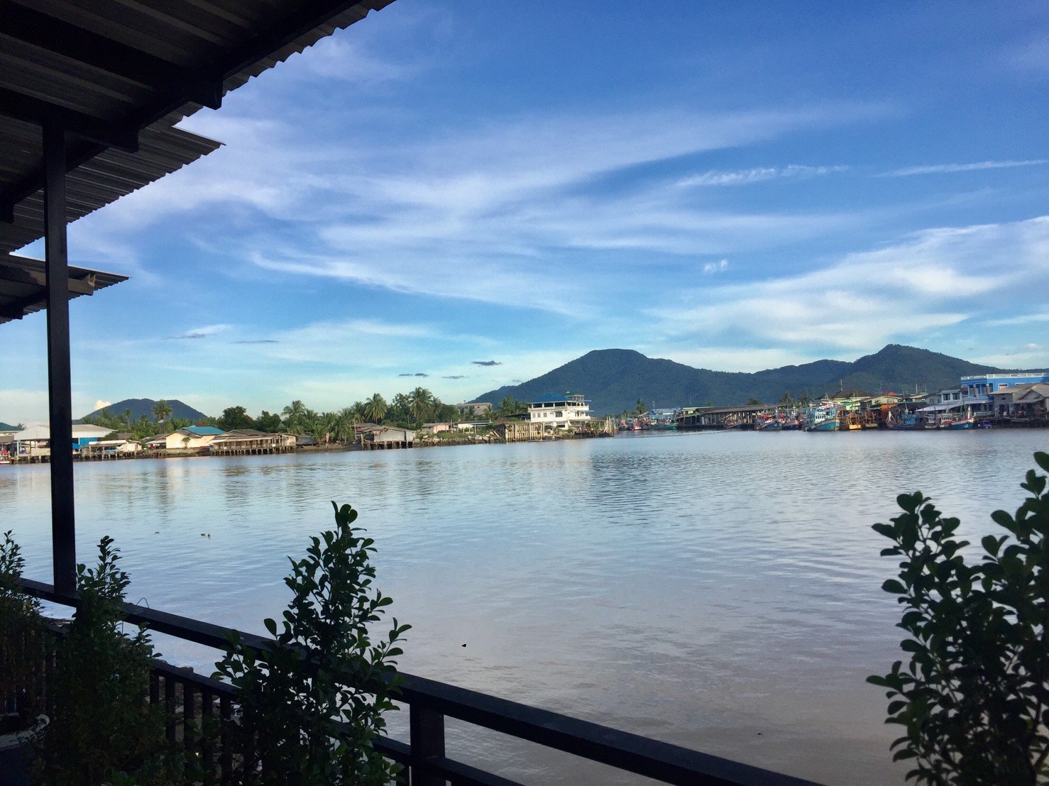 Chaiyai River Front Hotel-官方