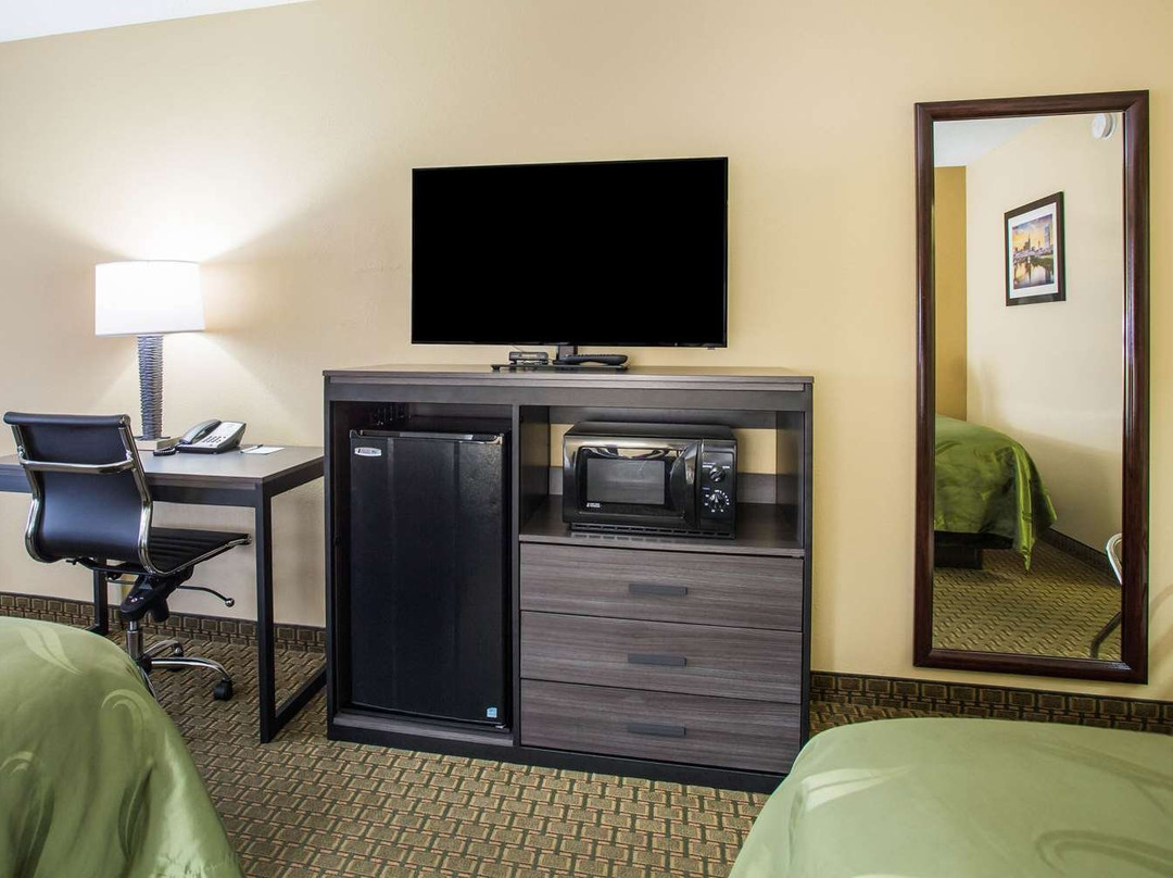 白宫品质酒店主图