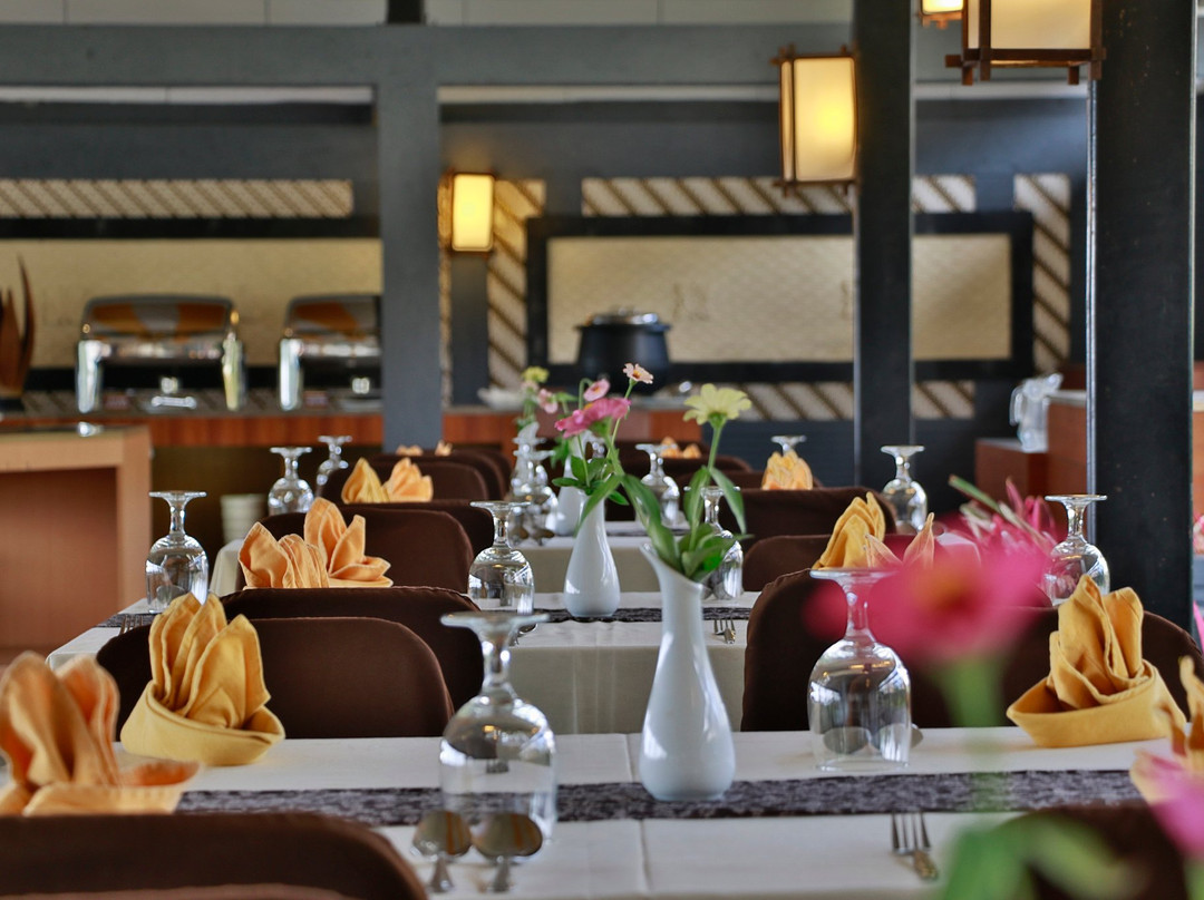 The Jayakarta Inn & Villas Cisarua, Mountain Resort & Spa主图