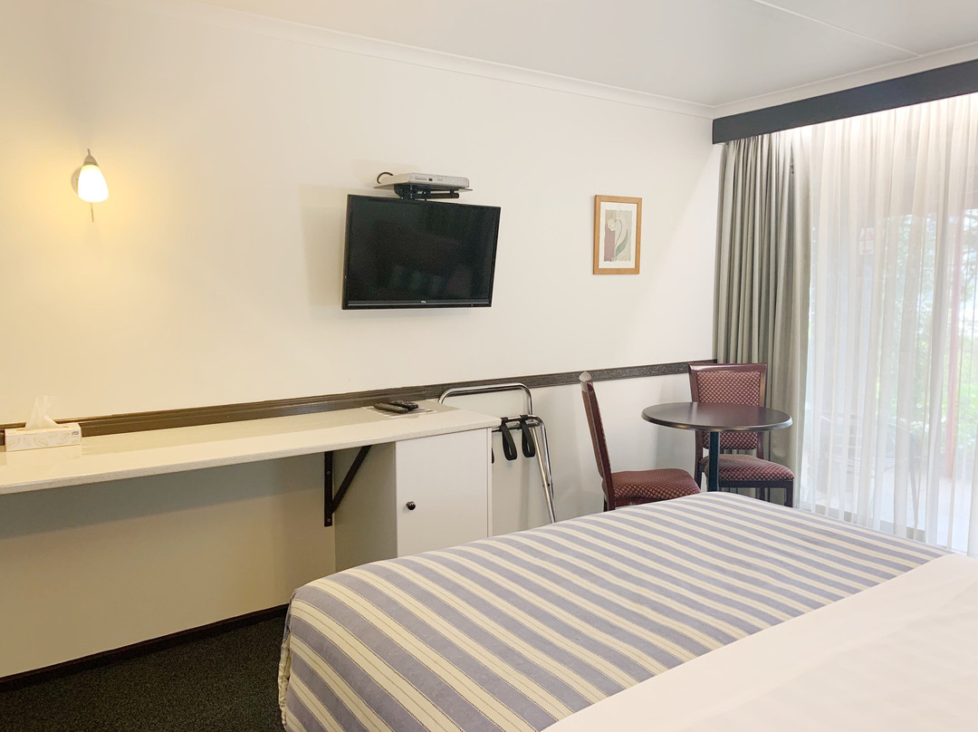 Statesman Motor Inn主图