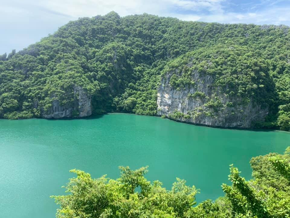 Blue Lagoon Emerald Lake-红统必去景点