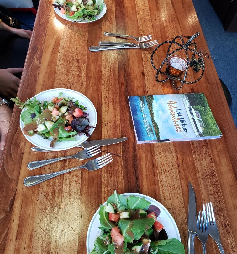 Lake Hickory Adventures-希科里必去景点