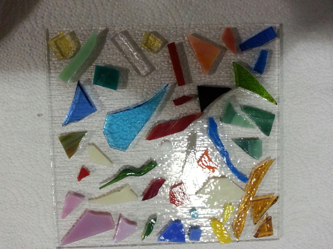 Fire and Light Glass Studio - Day Classes景点图片