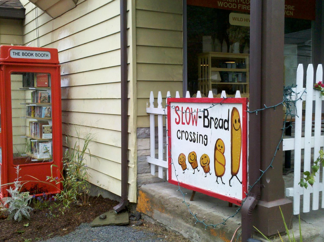 The Book Booth: America's Littlest Library