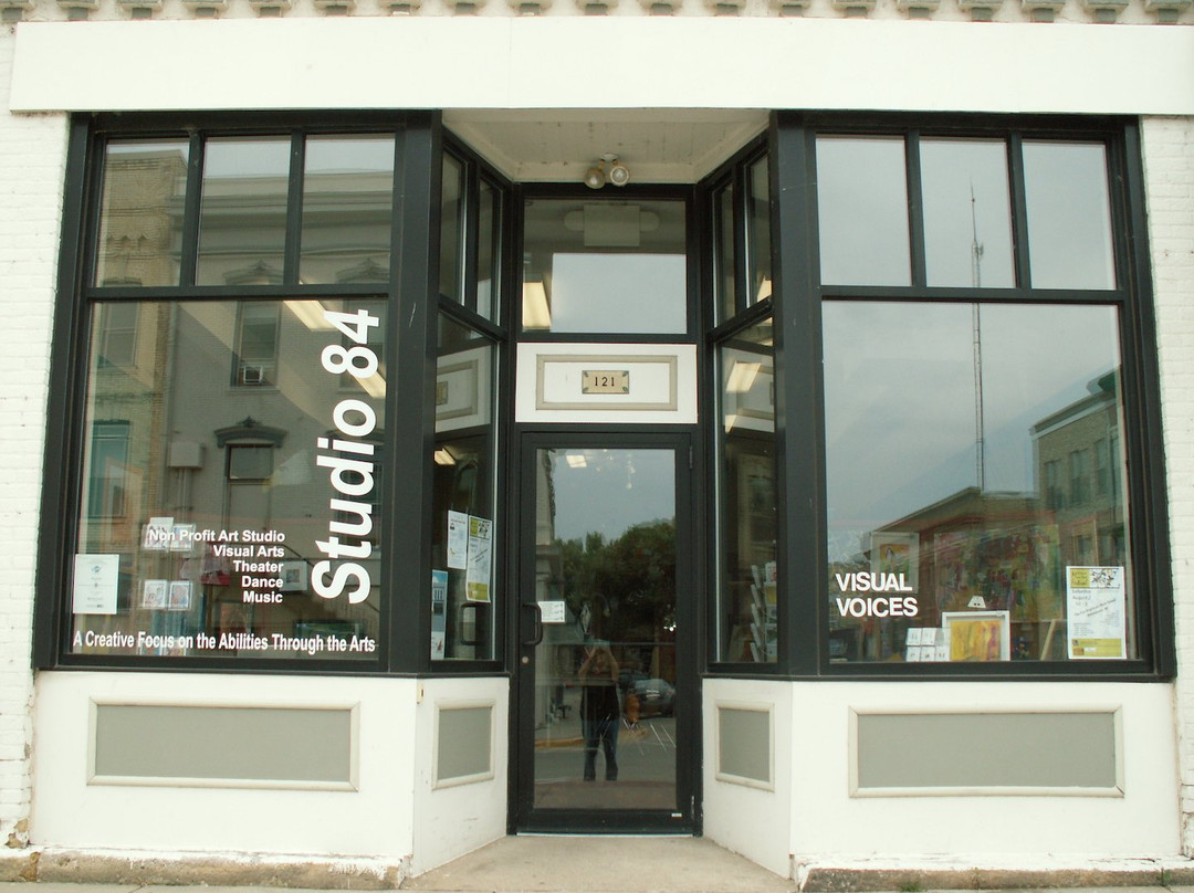 Palmyra旅游景点-Studio 84