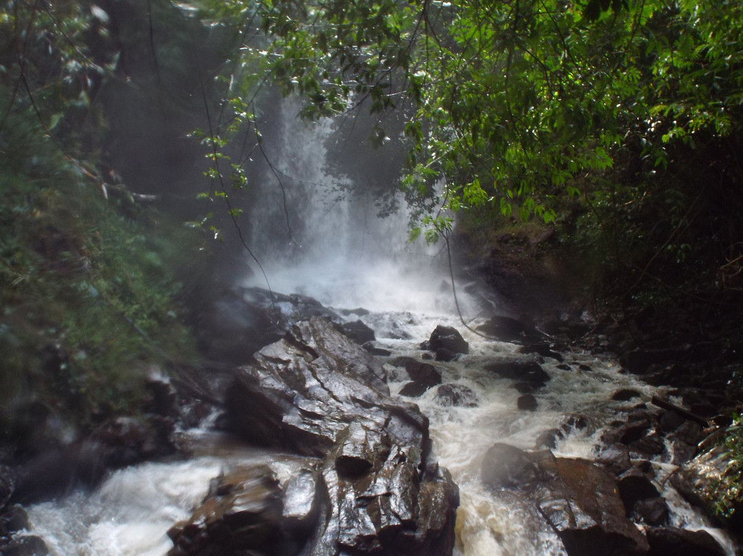 Dakdam Waterfall-森莫诺隆必去景点