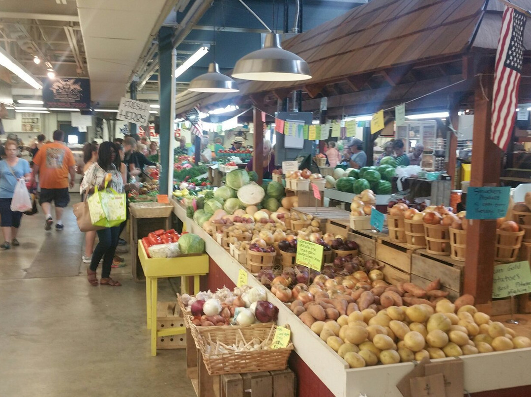 Wormleysburg旅游景点-West Shore Farmers Market