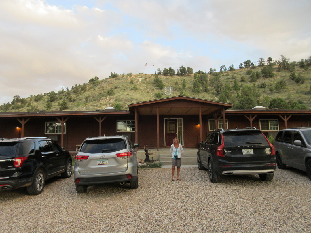 Bryce Pioneer Village主图