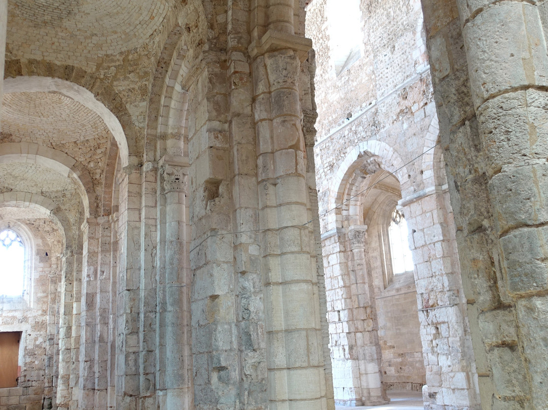 Notre-Dame de Bernay Abbey-Bernay必去景点