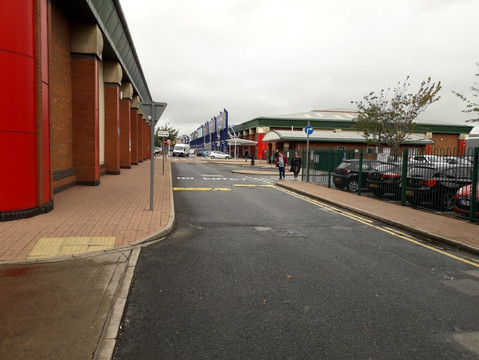 Crown Point Shopping Park-利兹必去景点