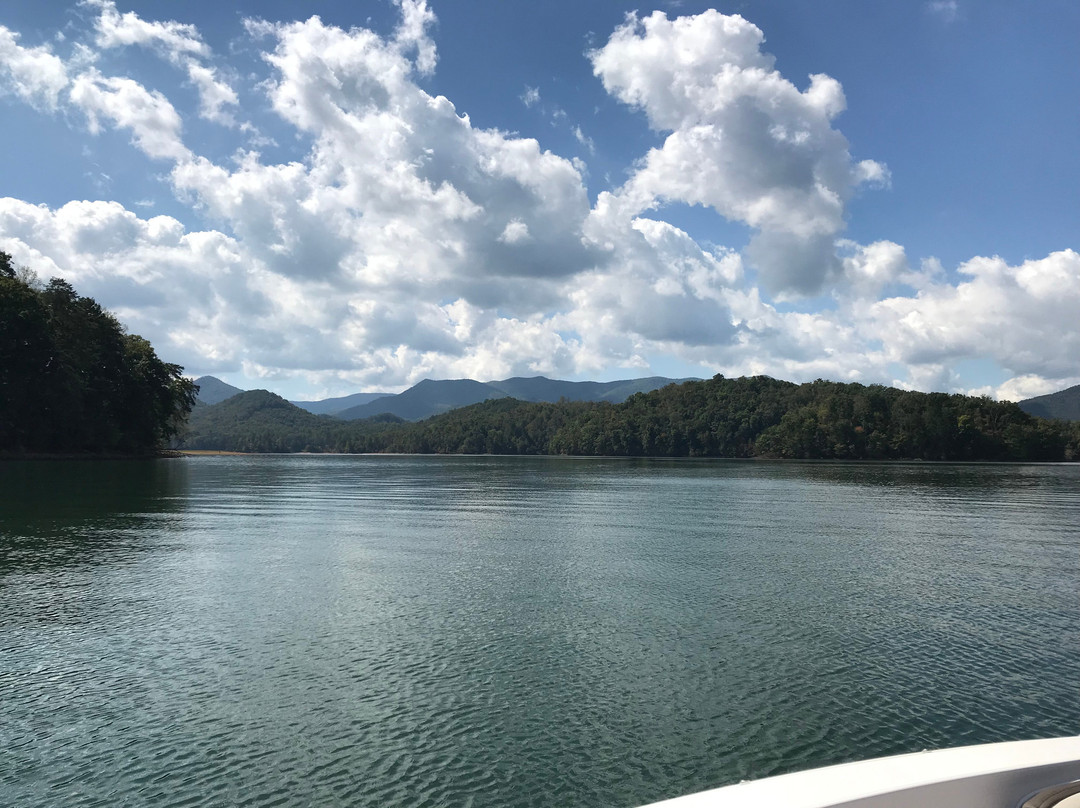 Young Harris Water Sports-Young Harris必去景点