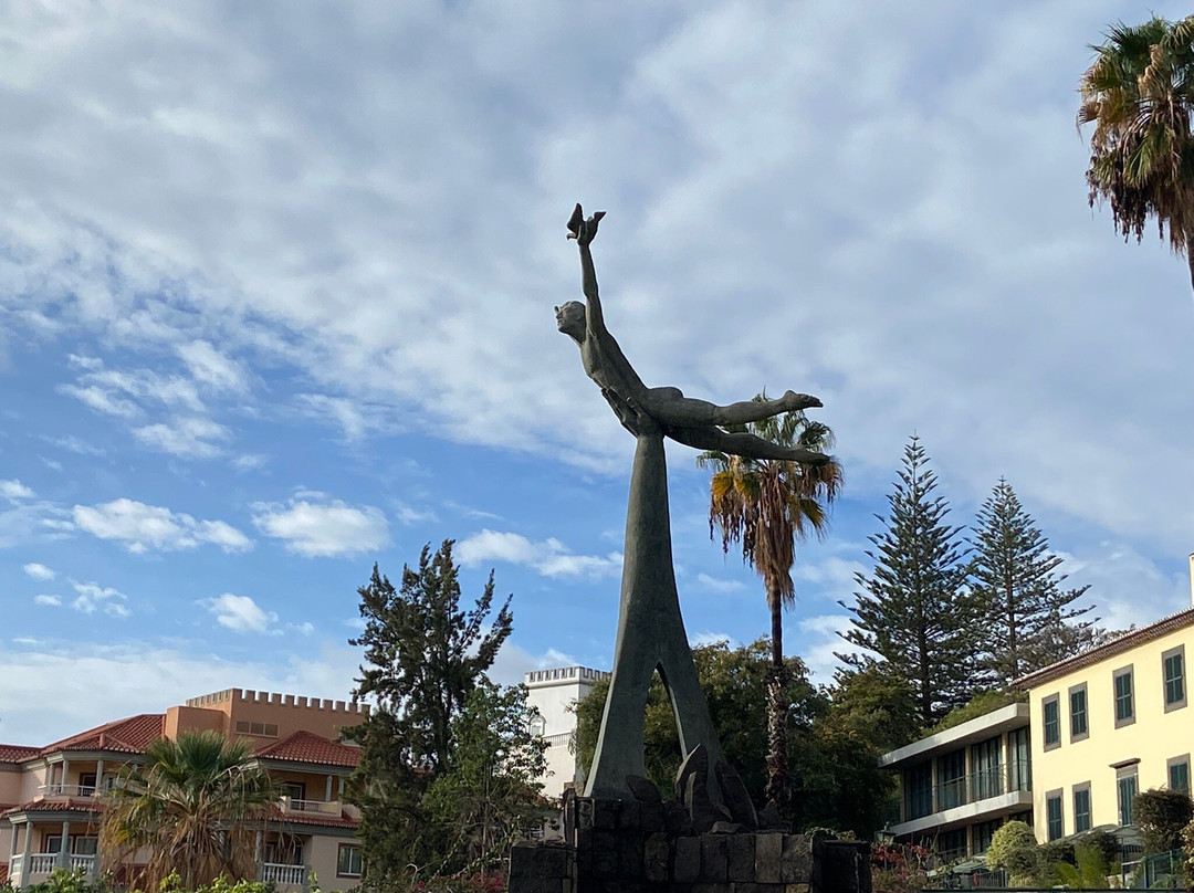 Peace and Freedom Monument