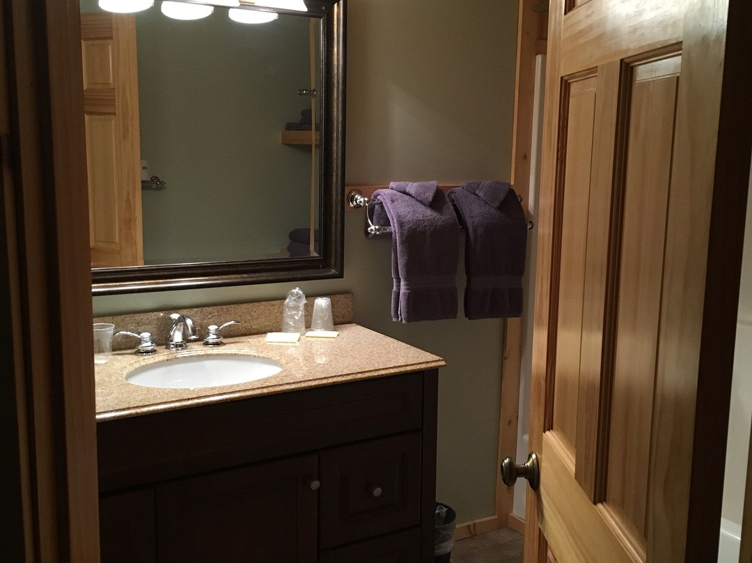 Whistling Swan Motel主图