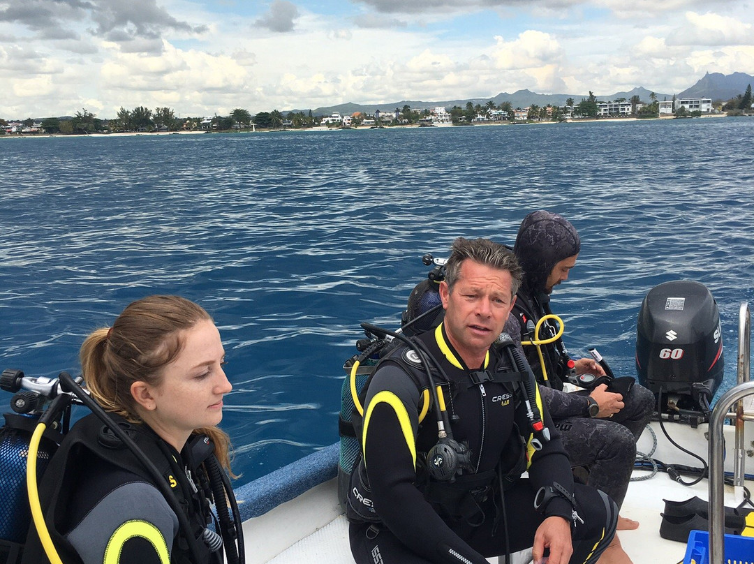 Easy Dive Mauritius-莫纳山必去景点