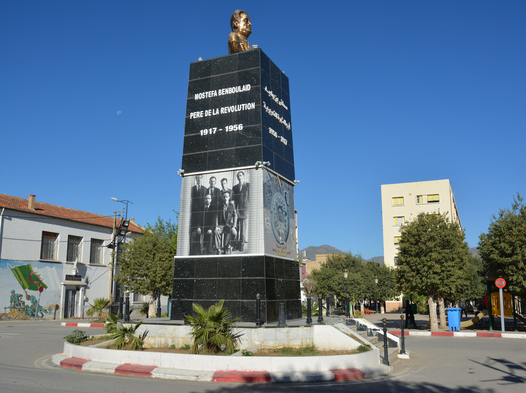 La Statue de Moustapha Ben Boulaid景点图片