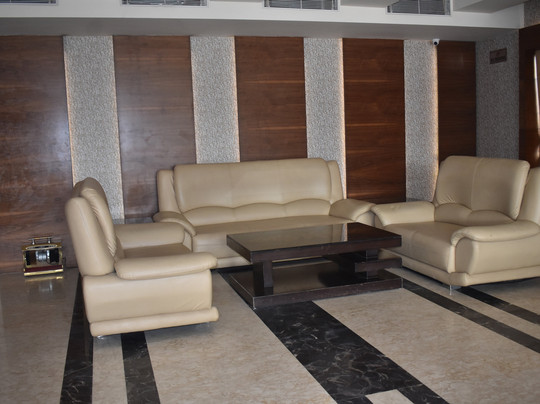 Hotel Golden Fortune主图