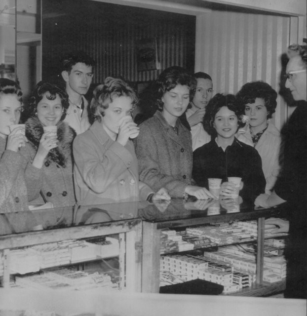 Howell Theatre-史密斯菲尔德必去景点