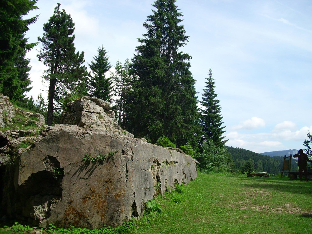 Forte Campo Luserna-Luserna必去景点