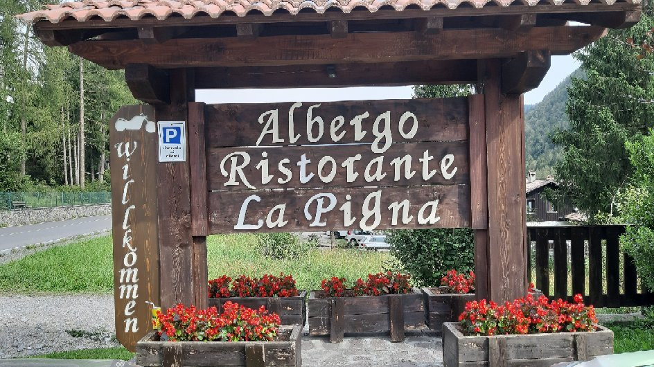 Albergo Ristorante La Pigna主图
