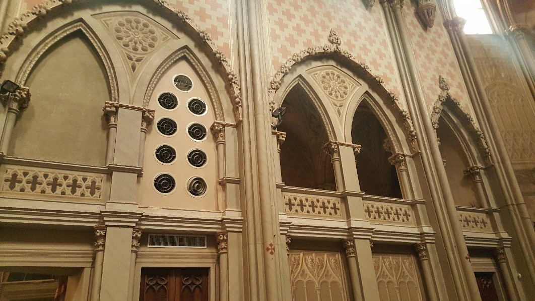 Chiesa di San Vittore Martire-Pollenzo必去景点