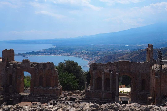 MrExcursions-陶尔米纳必去景点