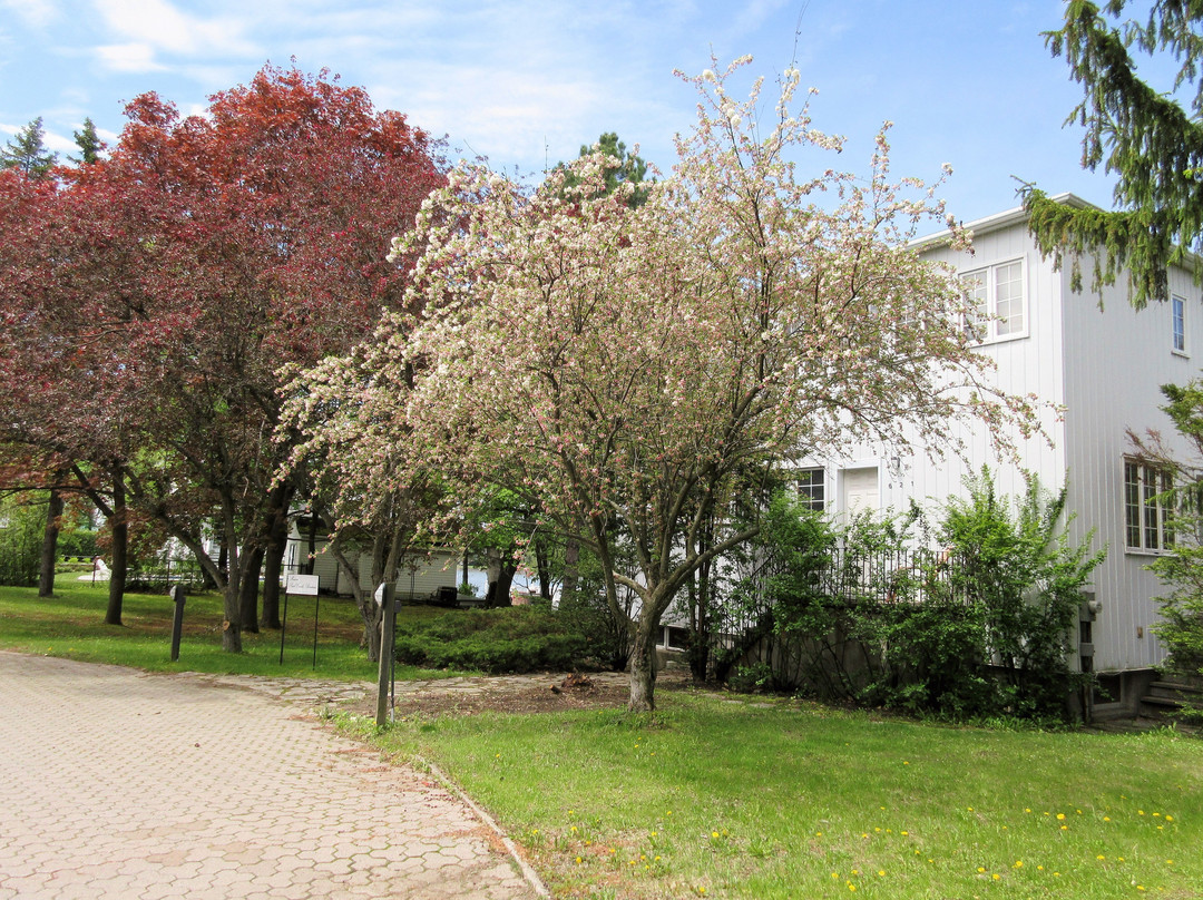 Maison Paul-Emile Borduas-Mont-Saint-Hilaire必去景点