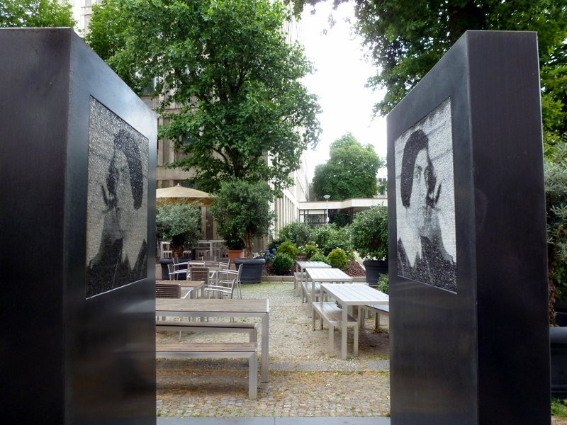 Else-Lasker-Schüler-Denkmal-伍珀塔尔必去景点