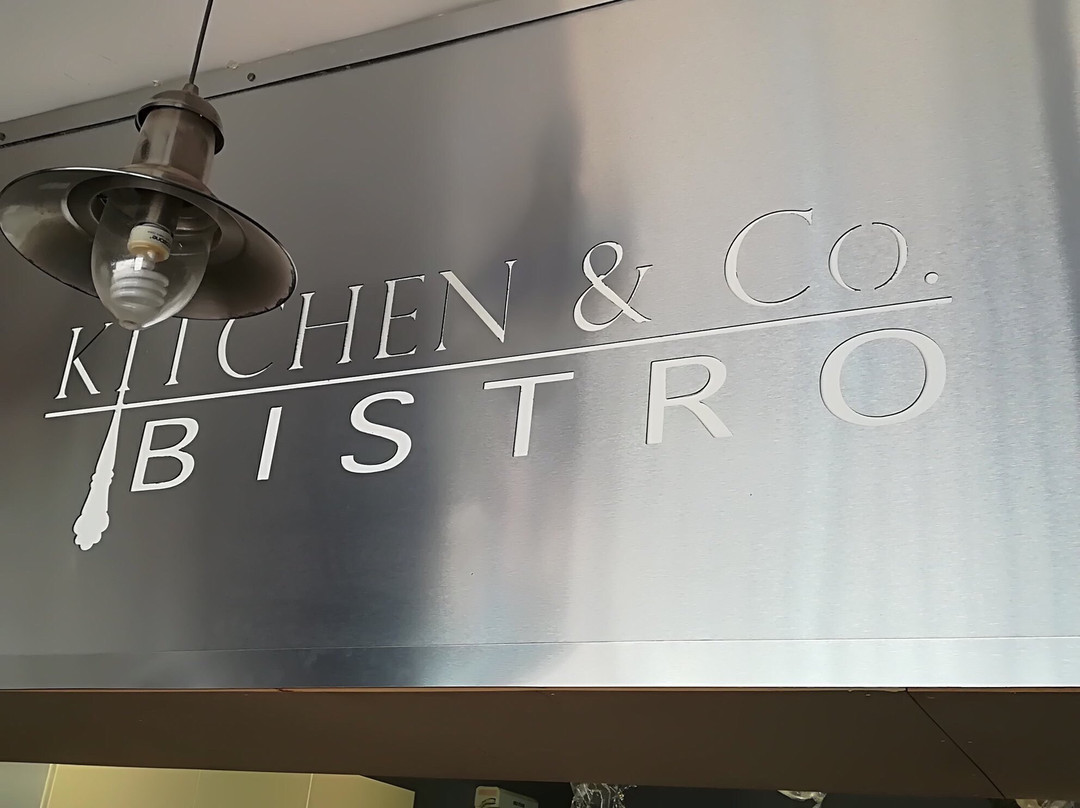 Kitchen & Co.Bistro
