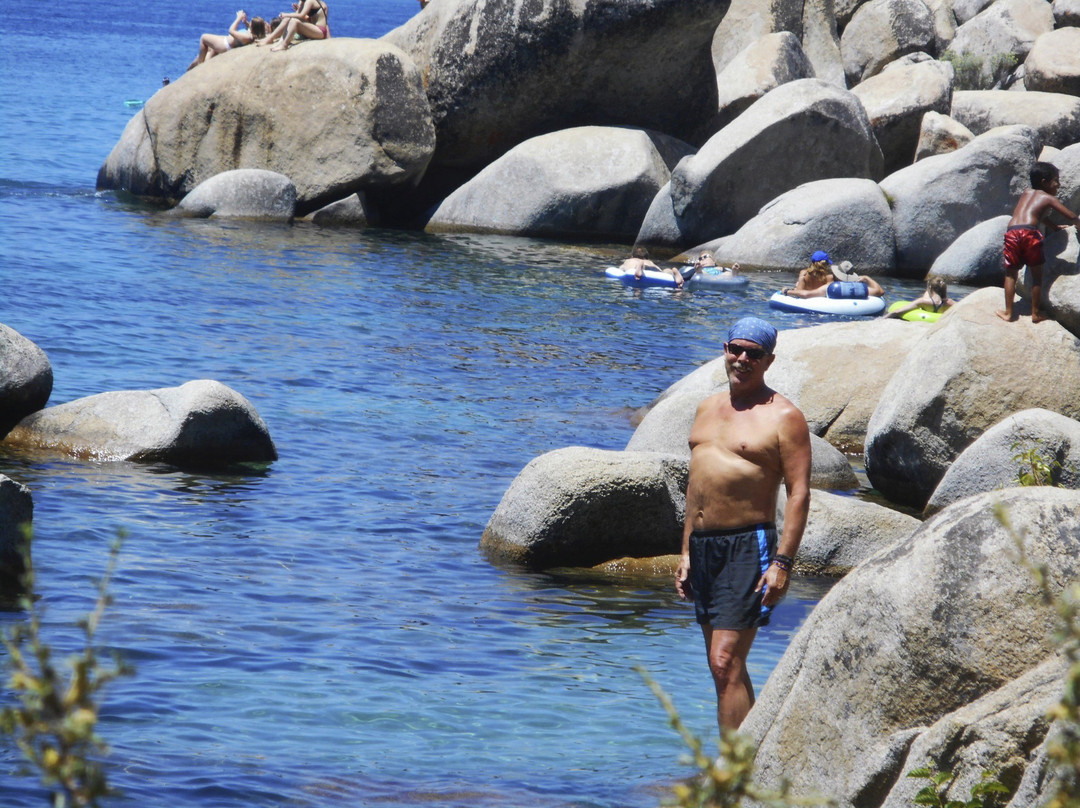 Sailboat John's Tahoe Sailing Adventures景点图片