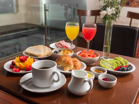 本斯 - 雷科莱塔公园酒店主图