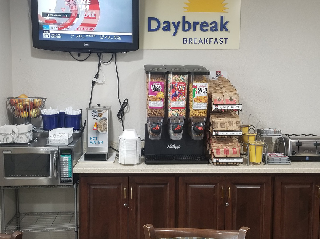 Days Inn by Wyndham Willmar主图